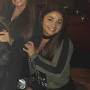 Meet your Posher, Stefanie